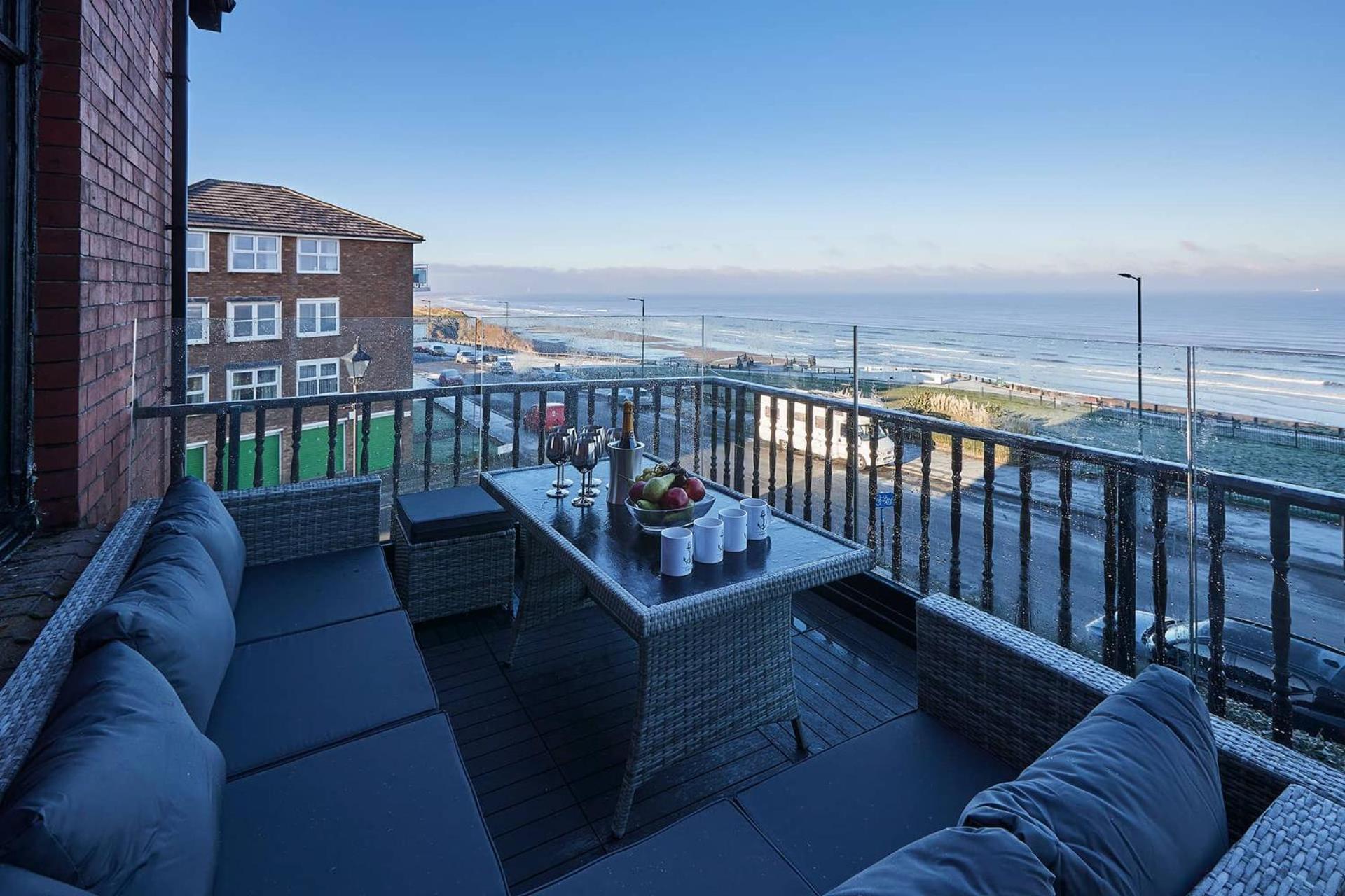 Captain'S Deck Beach Balcony Perfectlysaltburn Экстерьер фото