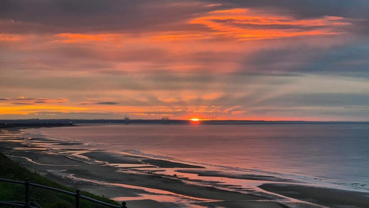 Captain'S Deck Beach Balcony Perfectlysaltburn Экстерьер фото
